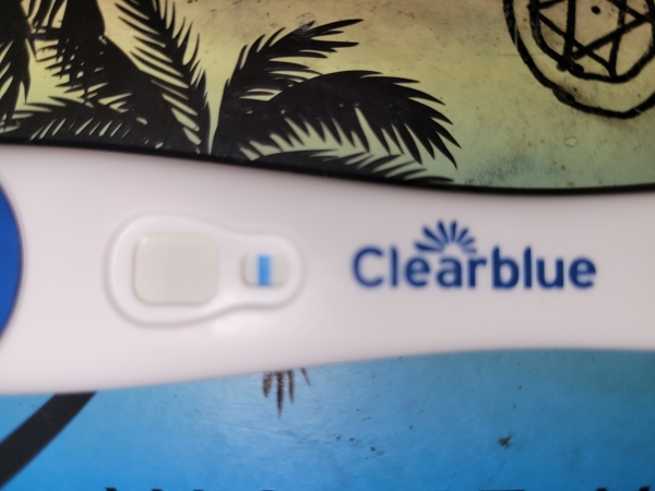 Clearblue Advanced Pregnancy Test, 8 Days Post Ovulation, FMU, Cycle Day 21