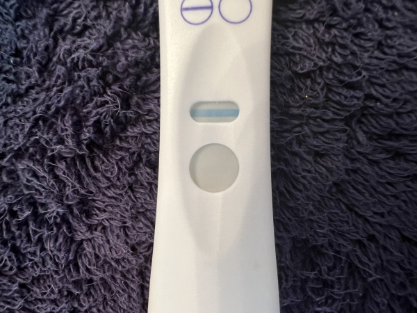 CVS Early Result Pregnancy Test, 8 Days Post Ovulation, Cycle Day 23