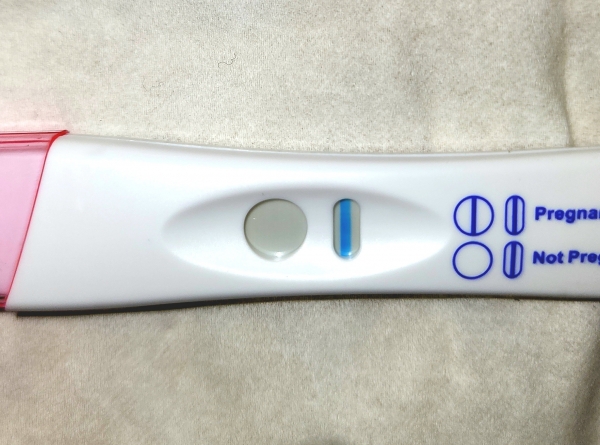 CVS Early Result Pregnancy Test