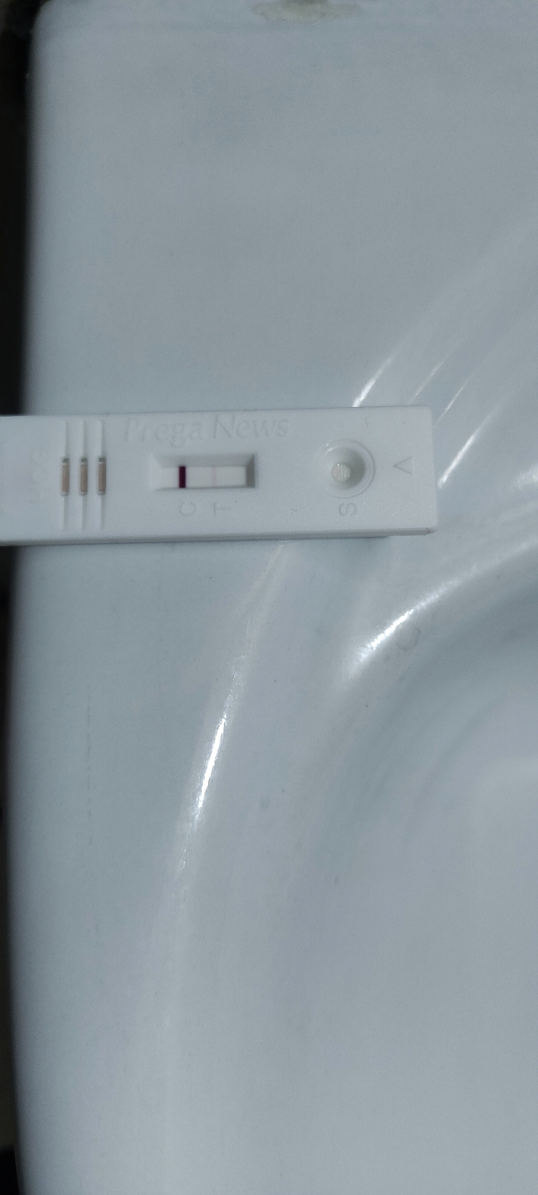 Generic Pregnancy Test, 7 Days Post Ovulation, FMU, Cycle Day 33