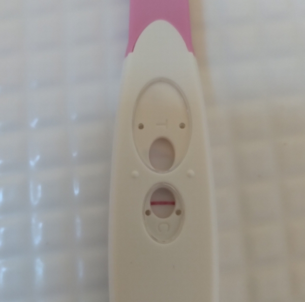 DG One Step Pregnancy Test, 11 Days Post Ovulation, FMU, Cycle Day 26