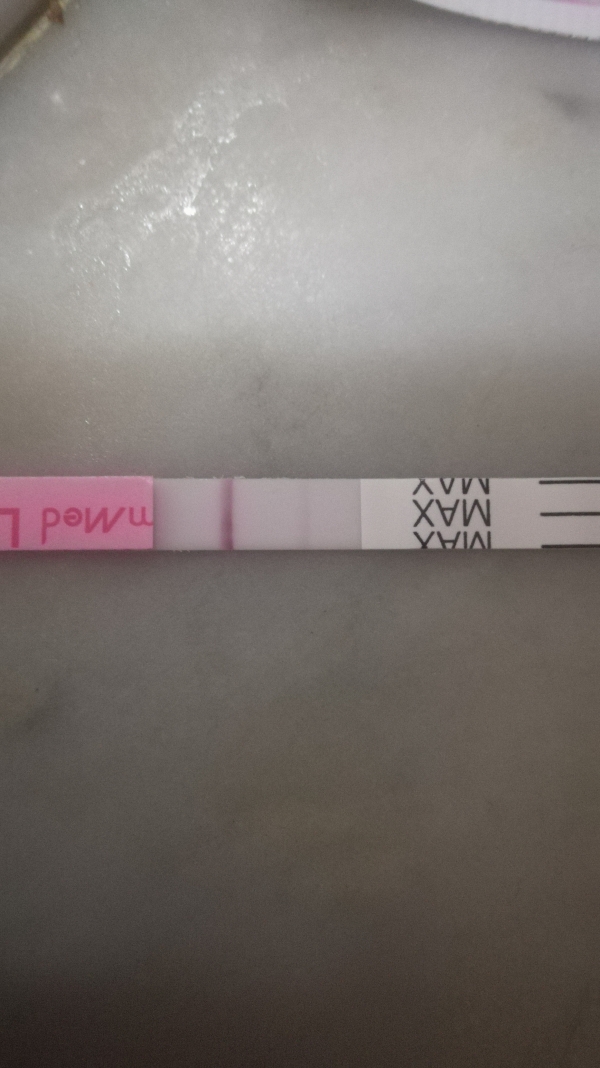 MomMed Ovulation Test